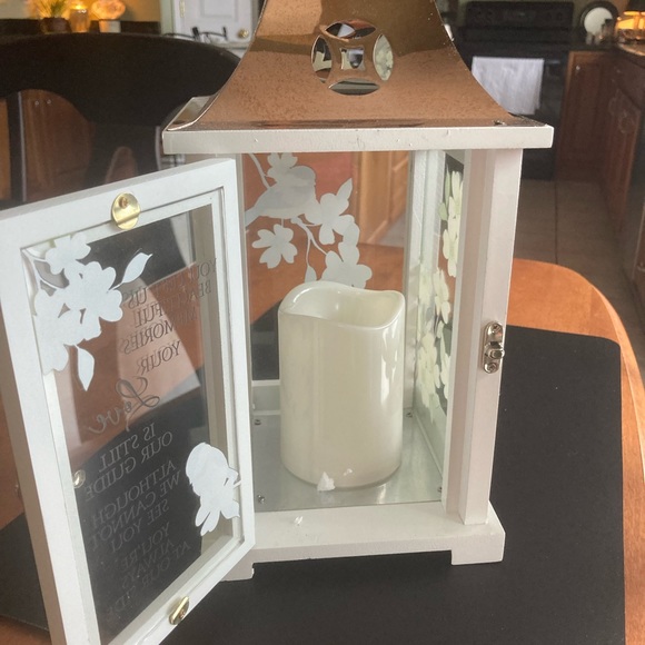 Electronic Candle Holder - Picture 3 of 4